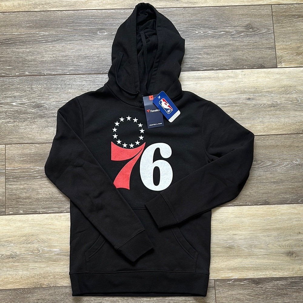 Fanatics Black 76ers Sweatshirt Athletic Style